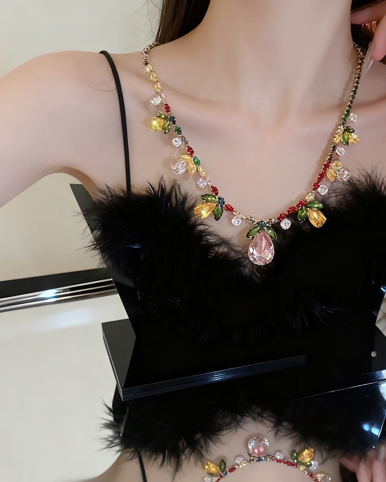 Colorful diamond flower leaf water drop pendant necklace earring set light luxury heavy clavicle chain fashion accessories