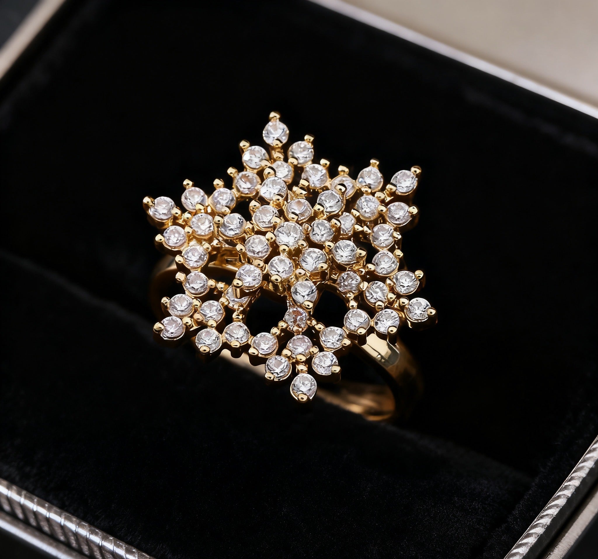 Hot selling rotating ring with micro-zirconia, luxurious and exquisite snowflake design, versatile full diamond jewelry