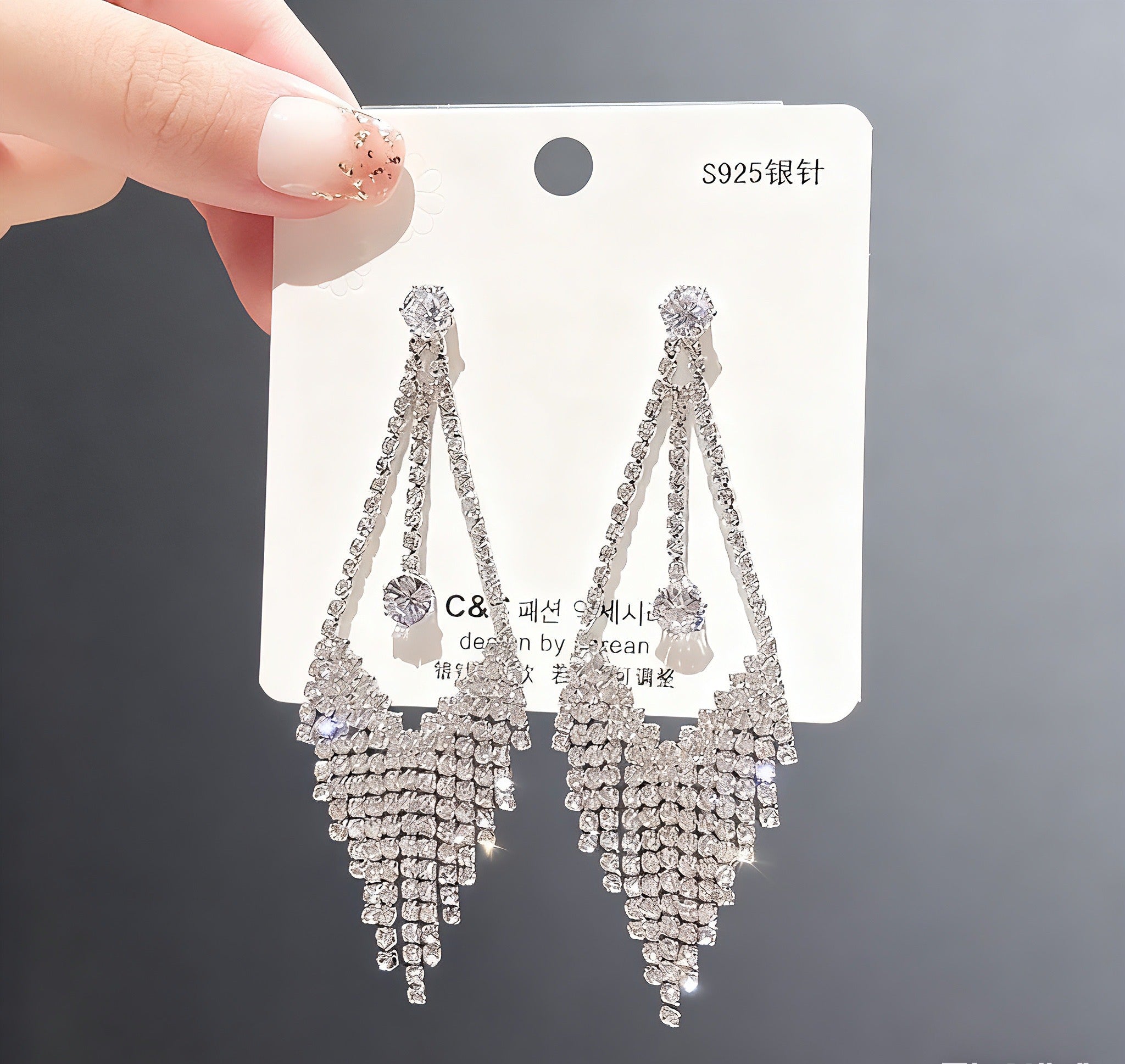 New tassel earrings with diamonds
